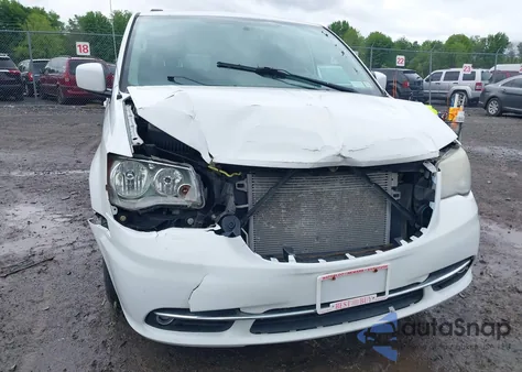 2014 Chrysler Town & Country Touring from USA, damaged, VIN 2C4RC1BG0ER255596